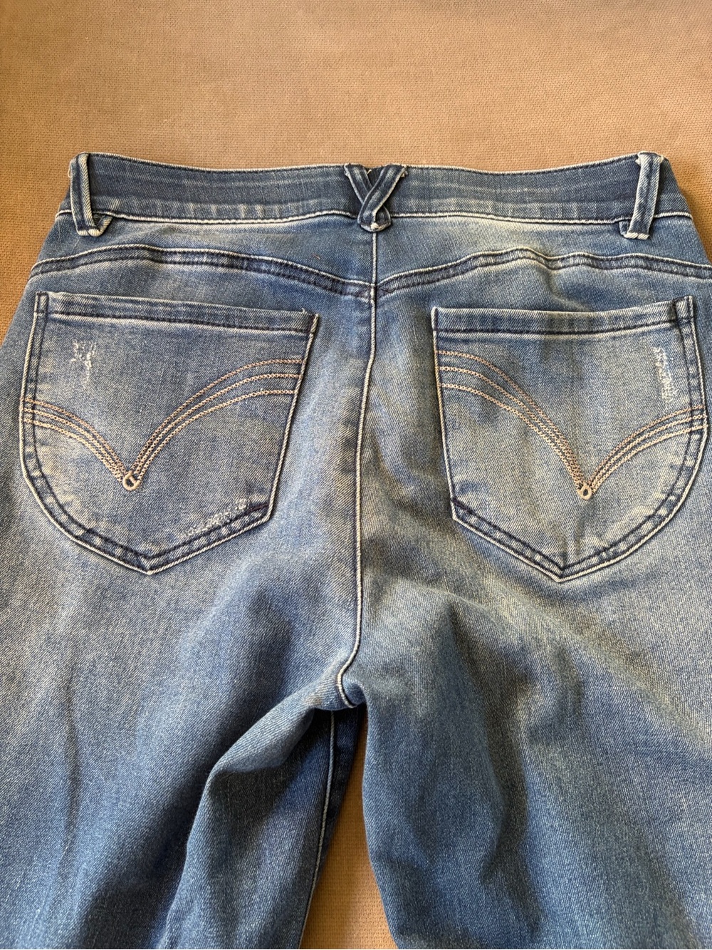 Democracy Jeans Ab Solution Technology Cropped Medium Wash Frayed Hem Size 8 - Picture 4 of 8